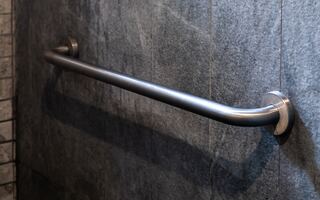 Havenside Assist Bar Installation project example 4 in a bathroom