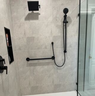 Havenside Assist Bar Installation project example 6 in a bathroom