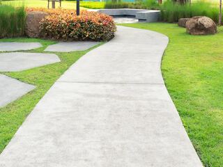 Havenside Concrete Walkway Installation and Repair project example 1 in an exterior and curb