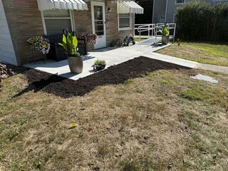 Havenside Concrete Walkway Installation and Repair project example 2 in an exterior and curb