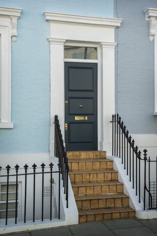 Havenside Exterior and Storm Door Installation project example 4 in an exterior and curb