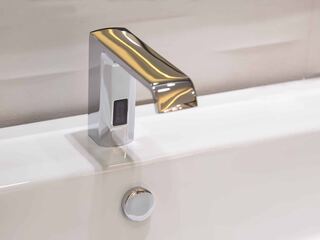 Havenside Fixture Removal and Replacement (Electrical and Plumbing) project example 1 in a bathroom