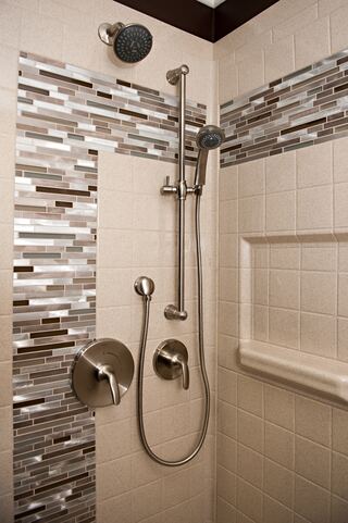 Havenside Handheld Showerhead Installation project example 2 in a bathroom