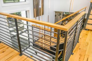 Havenside Indoor Handrail Installation project example 1 in a stairs and hallways