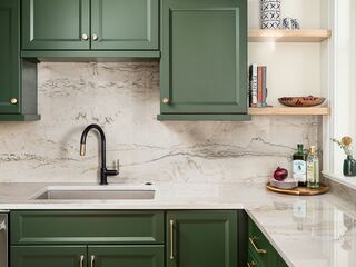 Havenside Kitchen Remodeling project example 1 in a kitchen