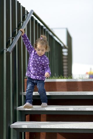 Havenside Outdoor Handrail Installation project example 3 in an exterior and curb