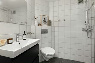 Havenside Wetroom Installation project example 1 in a bathroom